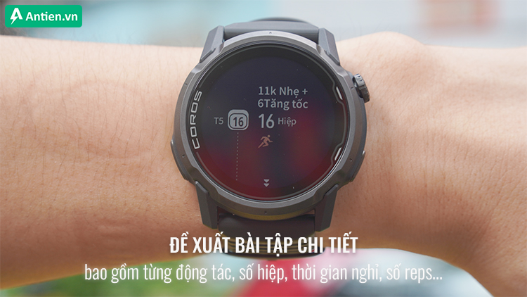 Một hệ thống bài tập chi tiết được tích hợp ngay trên cổ tay, khoa học và chuyên sâu