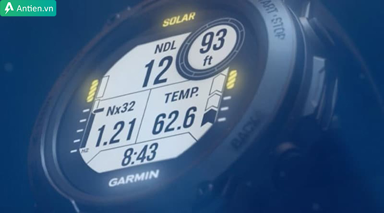 Đồng hồ Descent G1 Solar lưu trữ 200 hành trình lặn