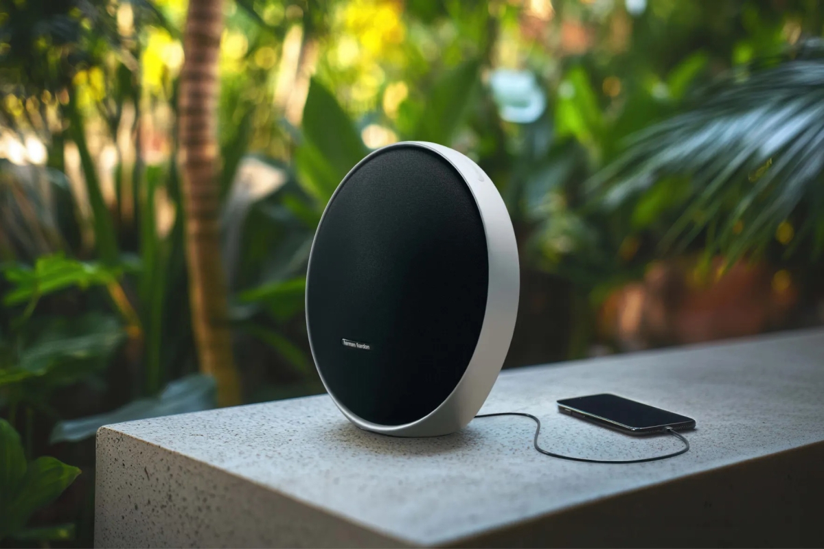 Onyx Studio 9 hỗ trợ kết nối với ứng dụng Harman Kardon One