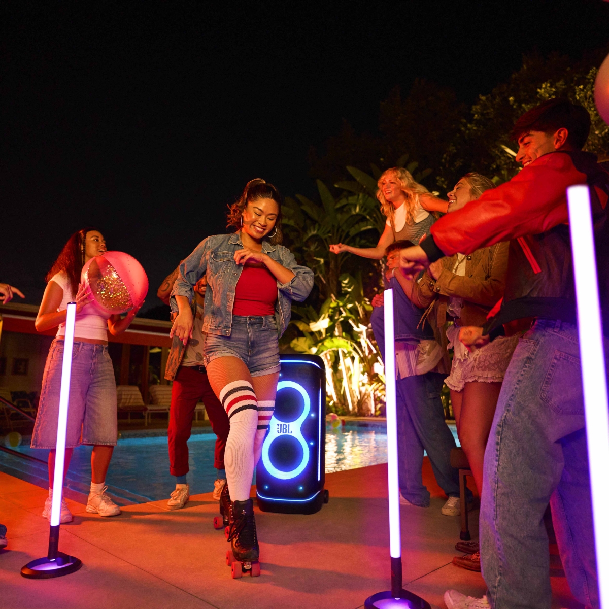 JBL PartyBox 720 có hệ thống đèn LED ấn tượng