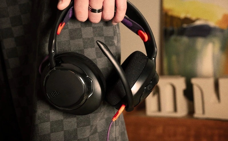 Tai nghe JBL Quantum 250 kết nối ổn định, tương thích với nhiều thiết bị