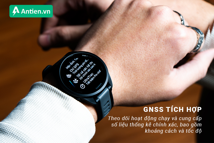 Cảm biến tích hợp của Garmin sẽ kết nối với đa hệ thống vệ tinh để cung cấp số liệu thống kê chính xác 