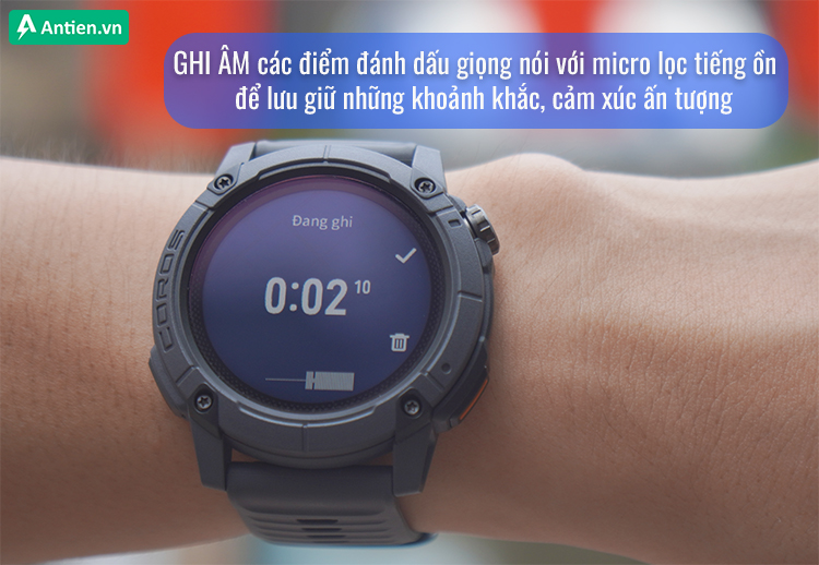  Đánh dấu ghi chú trên đường chạy, khoảnh khắc quan trọng nhờ tính năng ghi nhớ bằng giọng nói