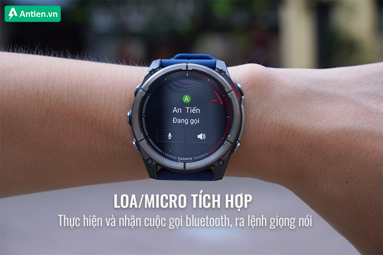 Ngay từ cổ tay, nghe gọi thông minh, ra lệnh giọng nói tiện lợi