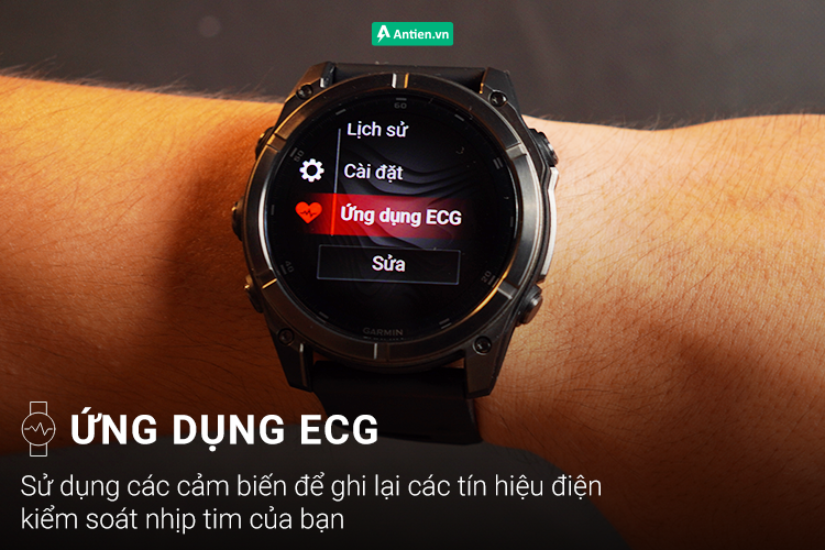 Điện tâm đồ Garmin sử dụng các cảm biến để ghi lại các tín hiệu điện kiểm soát cách tim bạn đập