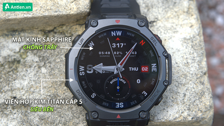 T-Rex 3 Pro có chất liệu hoàn thiện cao cấp, đủ bền để sống sót trong mọi va đập