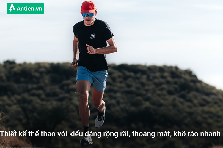 Thiết kế thể thao thoáng mát, khô ráo nhanh