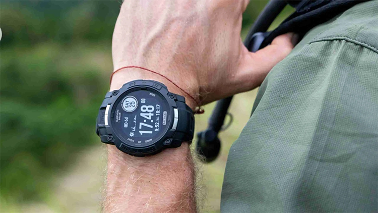 Phiên bản Instinct 3 Tactical MIP Solar bị rò rỉ ban đầu, được chia sẻ vào tháng 2 năm 2025.