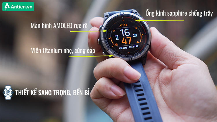 Quatix 7 Sapphire nổi bật với vẻ ngoài sang trọng, mạnh mẽ