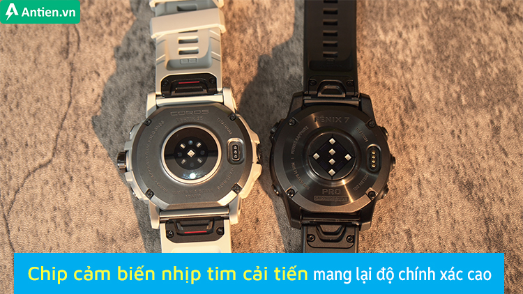 Cả 2 phiên bản đồng hồ cao cấp của Coros và Garmin đều được trang bị chip cảm biến nhịp tim mới, cho khả năng đo đạc chính xác