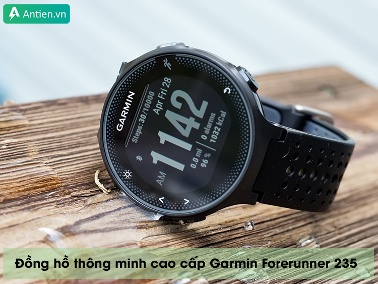 Đồng hồ thông minh Garmin Forerunner 235