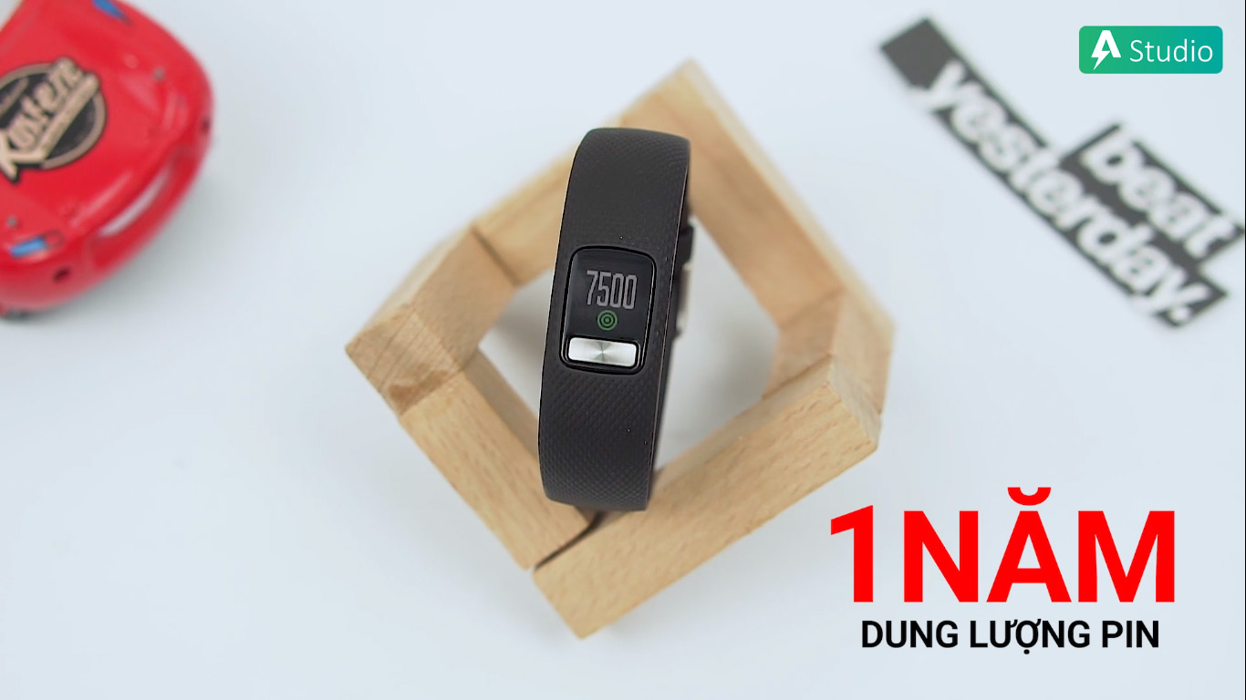 Vòng tay sức khỏe Garmin Vivofit 4 pin 1 năm