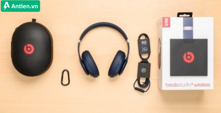 Phụ kiện đi kèm của tai nghe Beats Solo 3 Wireless