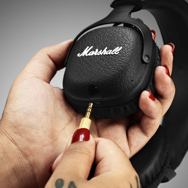 Marshall MID có kết nối bluetooth, AUX